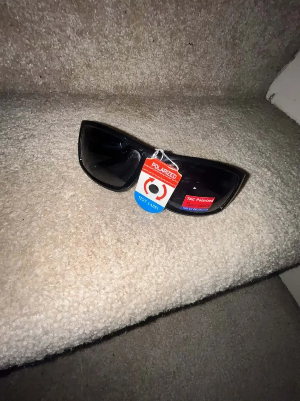 Unbranded polarized wrap